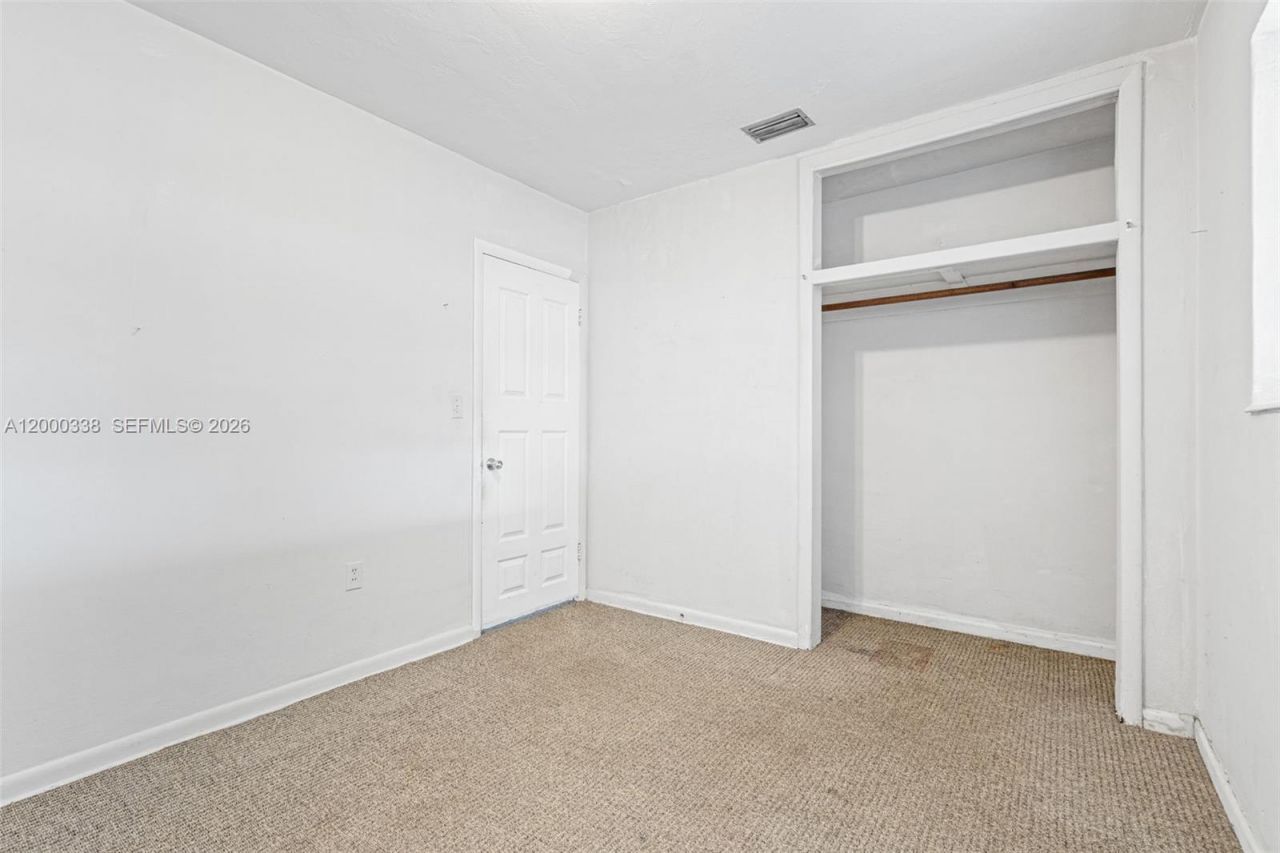 1321 NW 176th Ter , Miami Gardens, FL 33169 Photo