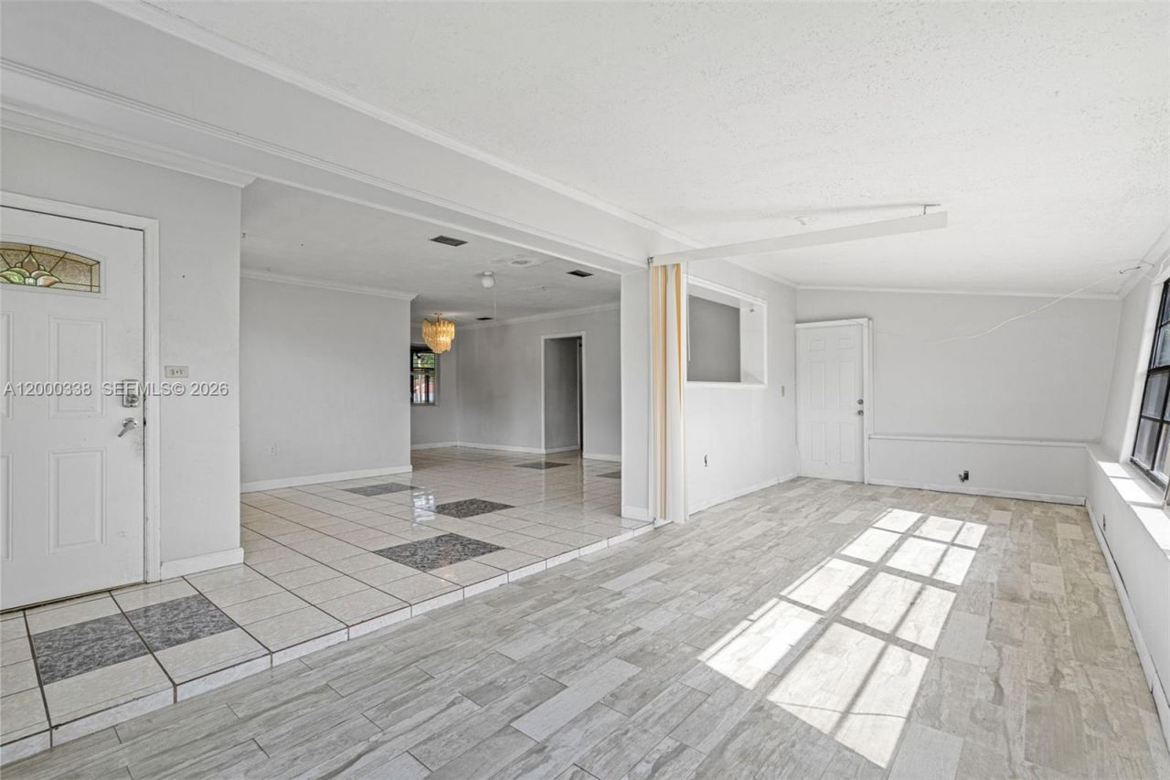 1321 NW 176th Ter , Miami Gardens, FL 33169 Photo