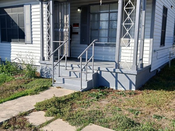 215 EDNA AVE, San Antonio, TX 78220