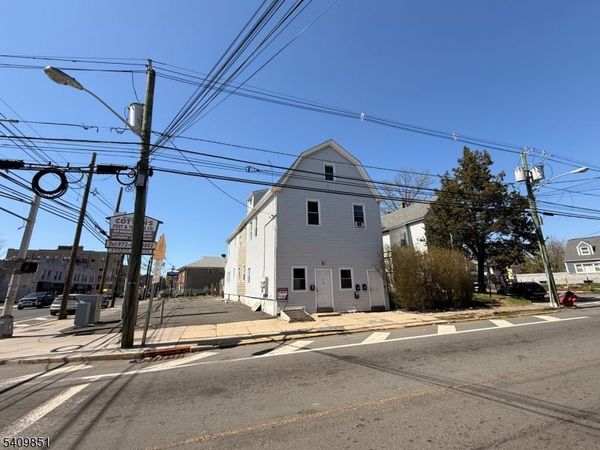 335 Myrtle Ave, Irvington, NJ 07111