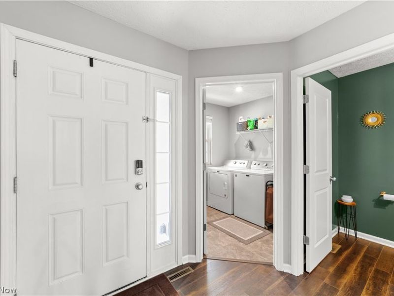 3590 Sandlewood Drive, Brunswick, OH 44212 Photo 3