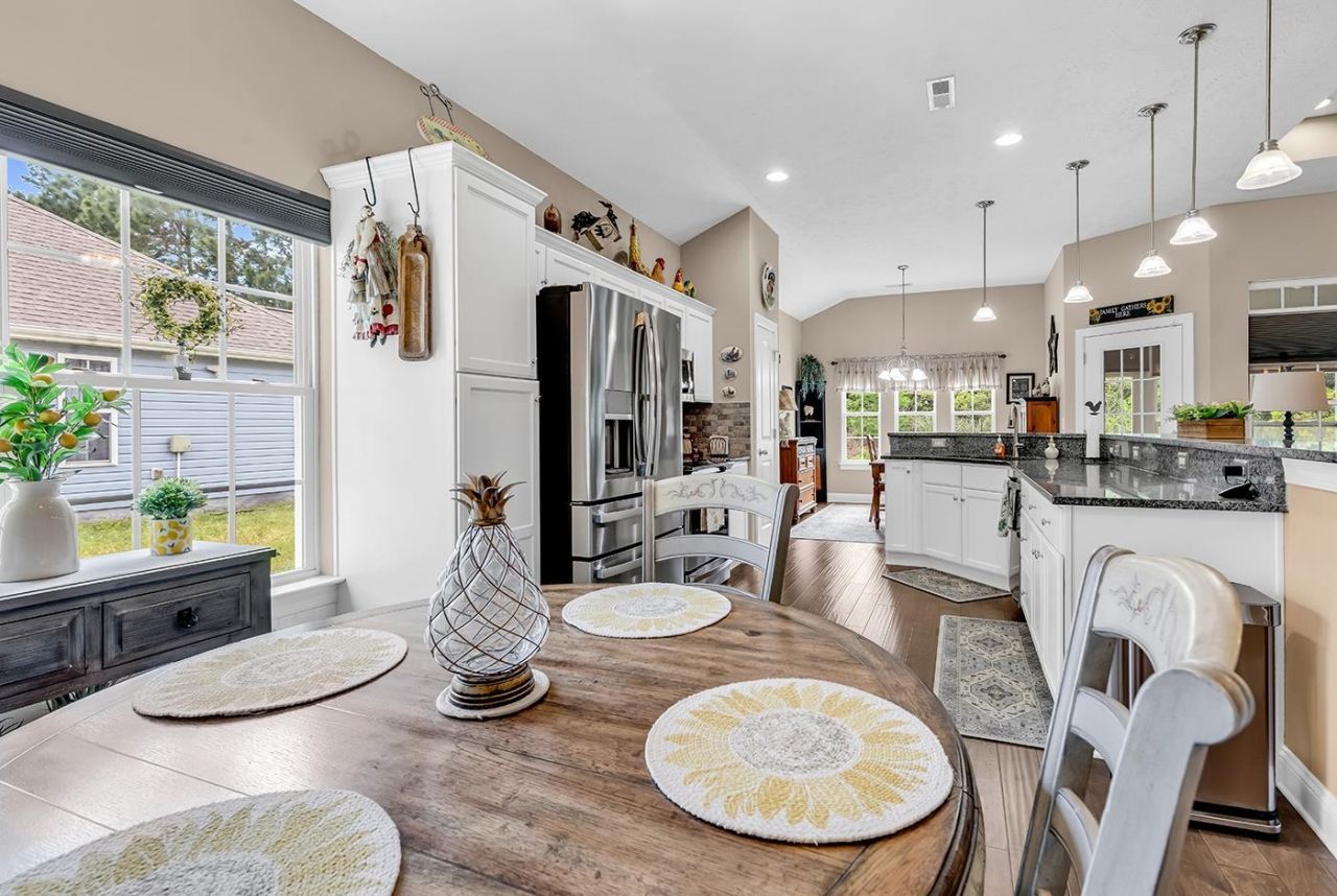 260 Turning Pines Loop Photo 10