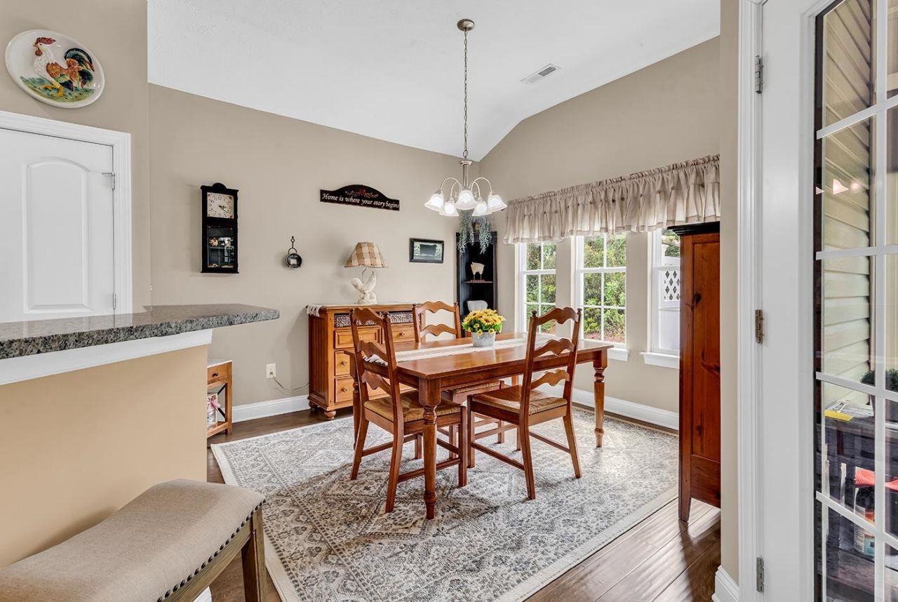 260 Turning Pines Loop Photo 12