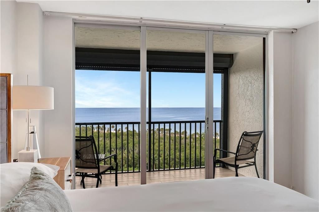 11 Bluebill Ave, Unit 1101, Naples, FL 34108 Photo