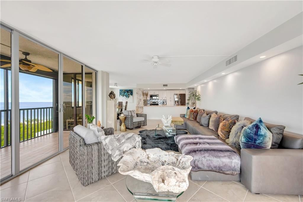 11 Bluebill Ave, Unit 1101, Naples, FL 34108 Photo