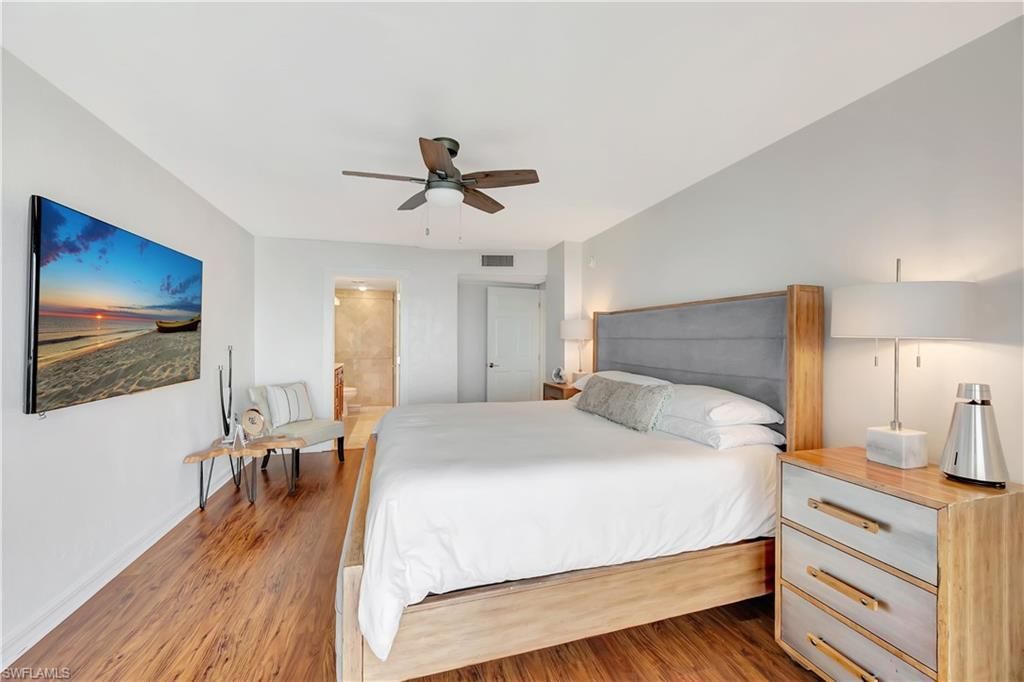 11 Bluebill Ave, Unit 1101, Naples, FL 34108 Photo