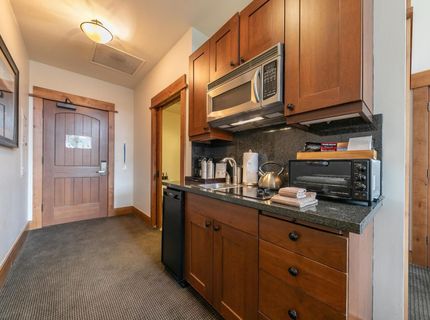 8001 Northstar Drive, Truckee, CA 96161 Photo