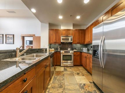 8001 Northstar Drive, Truckee, CA 96161 Photo