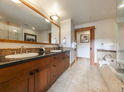 8001 Northstar Drive, Truckee, CA 96161 Photo