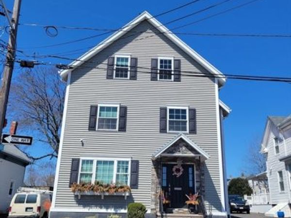 20 Symonds St, Unit 1, Salem, MA 01970