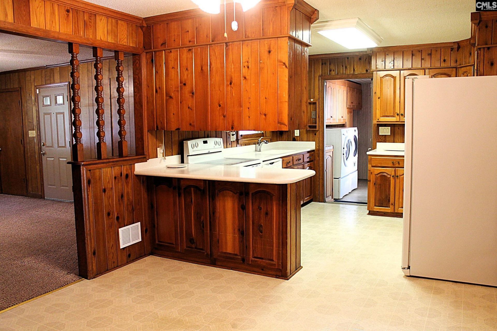 1208 Marina Road Photo 4