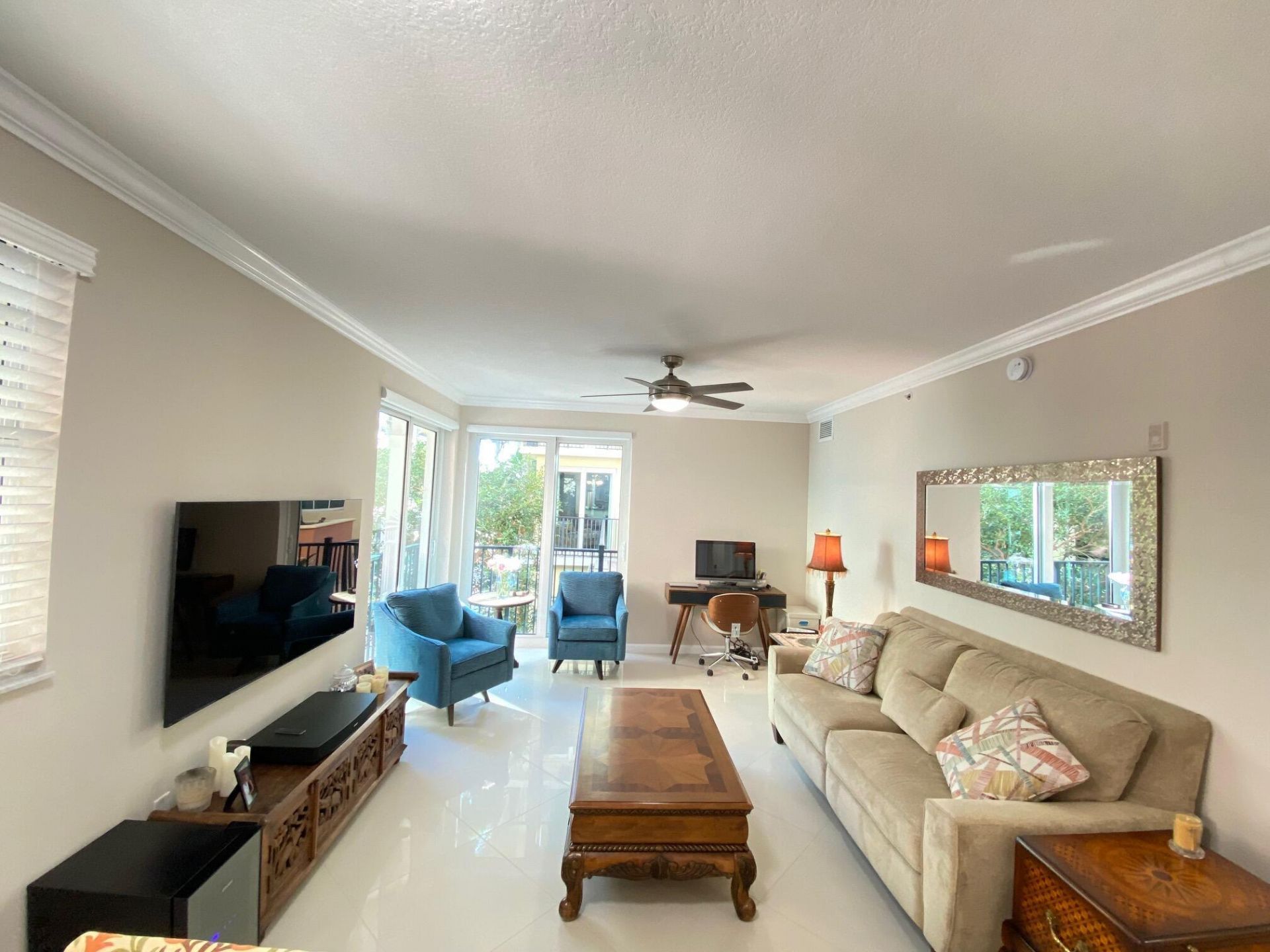 225 NE 1st Street, Unit 202, Delray Beach, FL 33444 Photo
