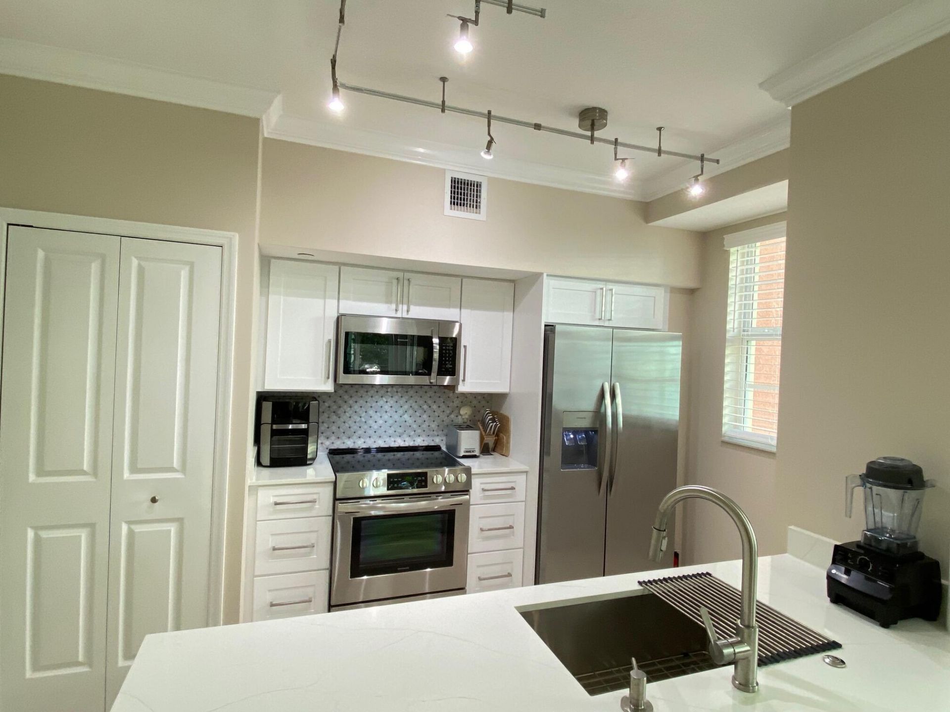 225 NE 1st Street, Unit 202, Delray Beach, FL 33444 Photo