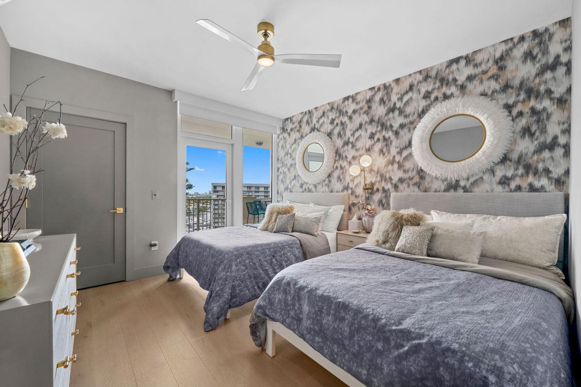 101 S Fort Lauderdale Beach Boulevard, Unit 1404, Fort Lauderdale, FL 33316 Photo