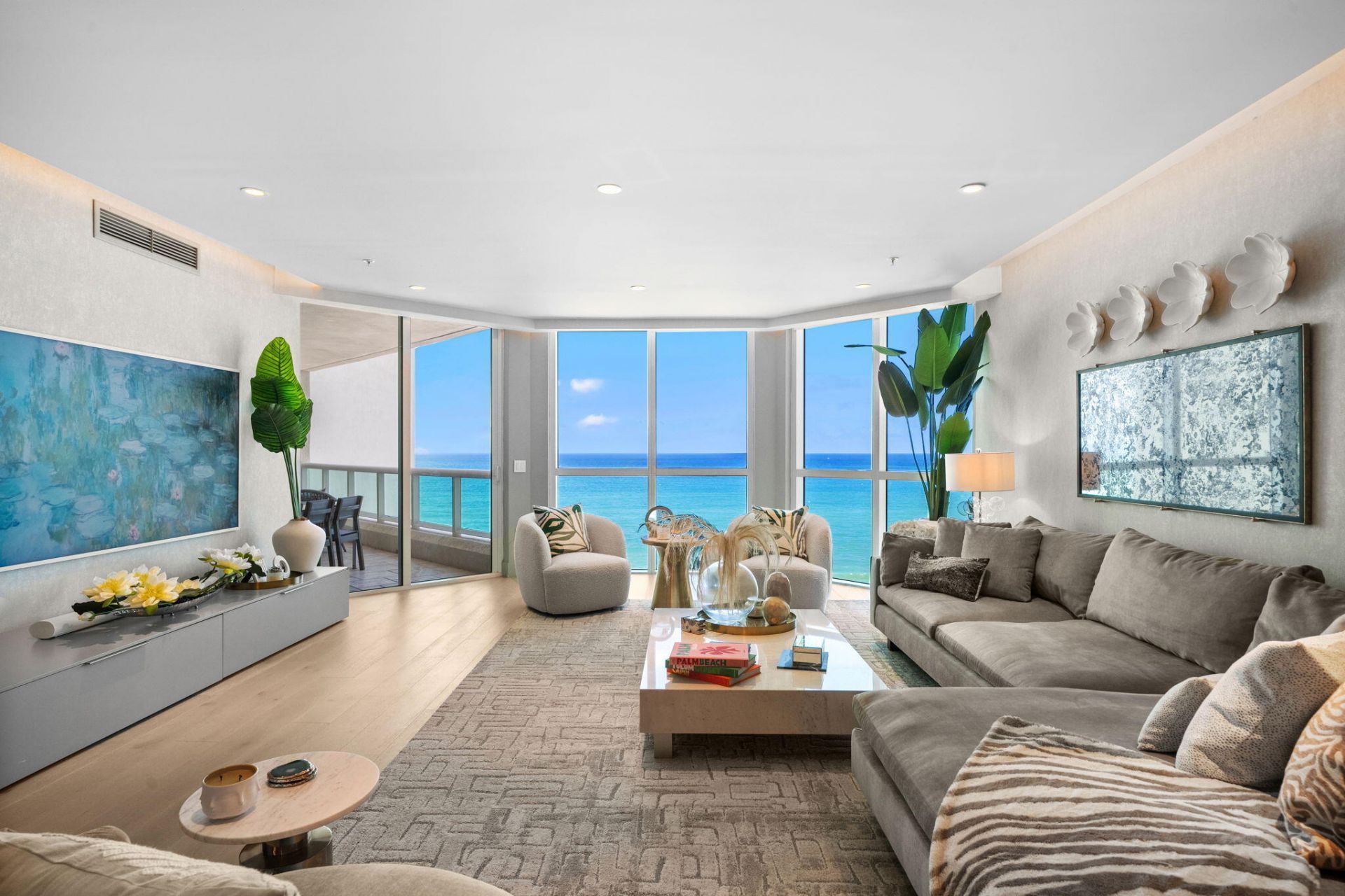 101 S Fort Lauderdale Beach Boulevard, Unit 1404, Fort Lauderdale, FL 33316 Photo