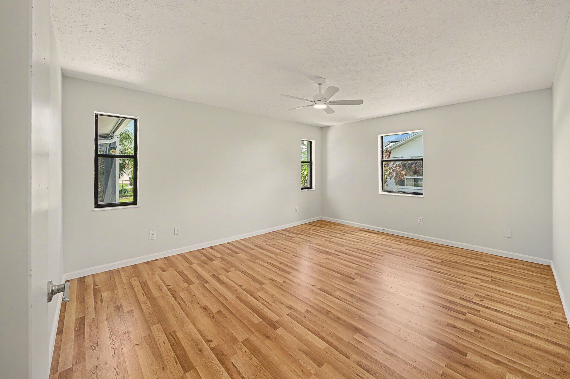 933 SE Streamlet Avenue, Port Saint Lucie, FL 34983 Photo