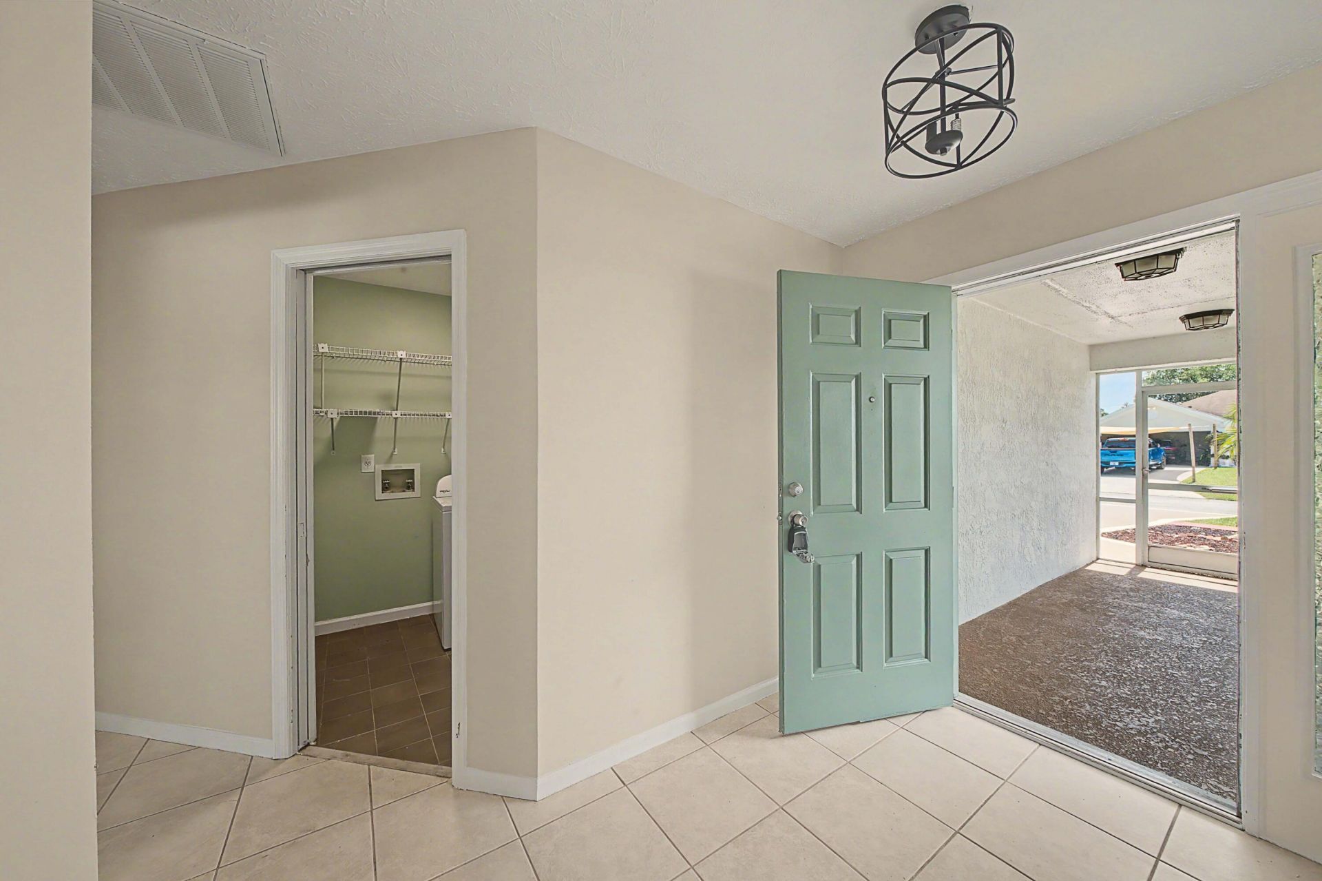 933 SE Streamlet Avenue, Port Saint Lucie, FL 34983 Photo