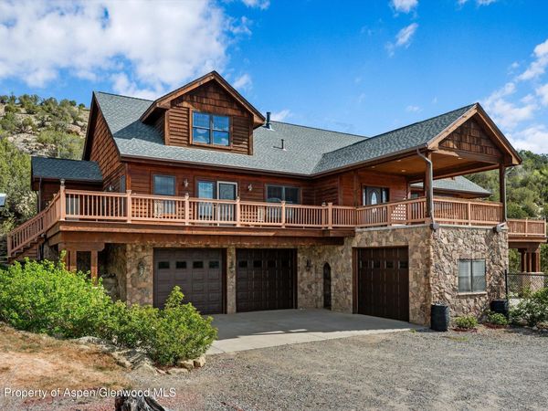 450 Summer Falls Road, Silt, CO 81652