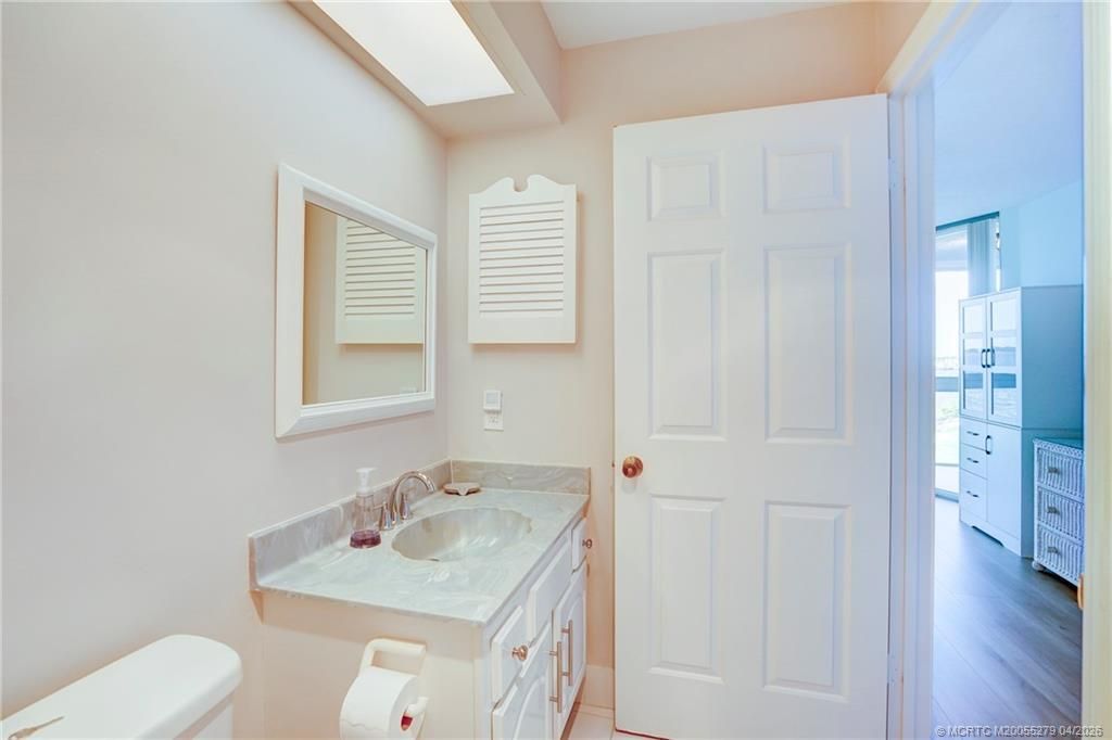 2370 NE Ocean Boulevard, Unit C205, Stuart, FL 34996 Photo