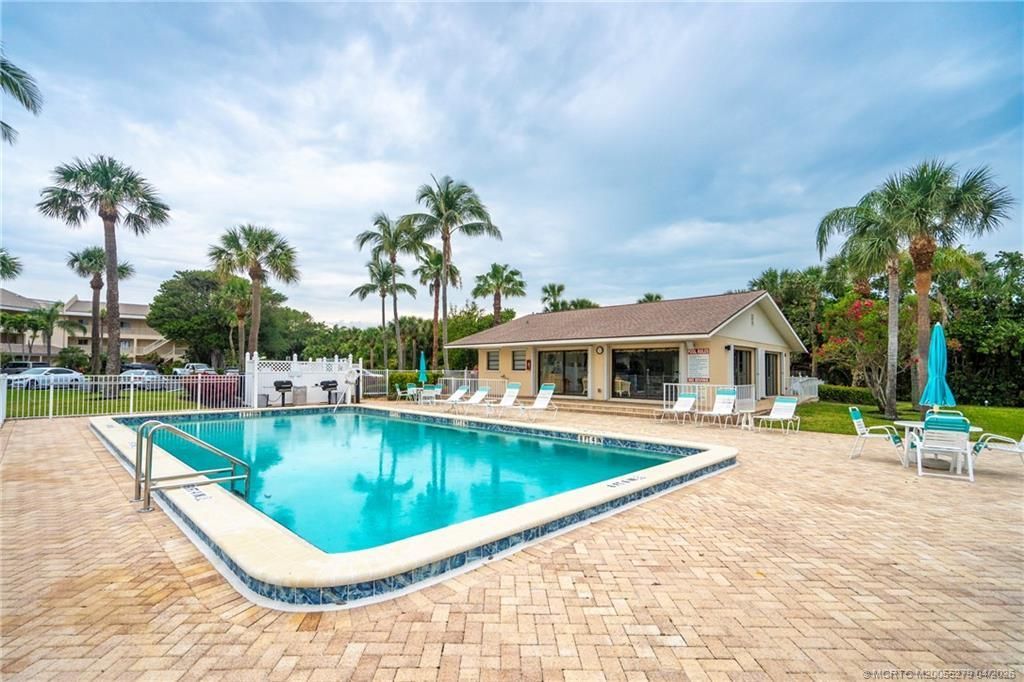 2370 NE Ocean Boulevard, Unit C205, Stuart, FL 34996 Photo