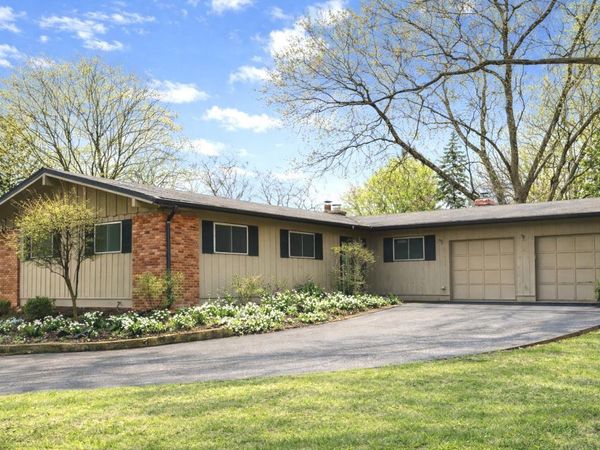 1056 Van Tassel Road , Sleepy Hollow, IL 60118