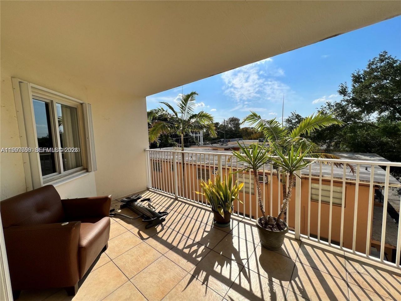 637 SW 3rd St, Unit 306, Miami, FL 33130 Photo