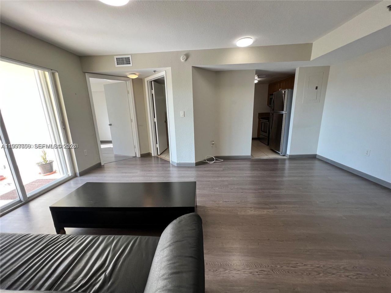 637 SW 3rd St, Unit 306, Miami, FL 33130 Photo