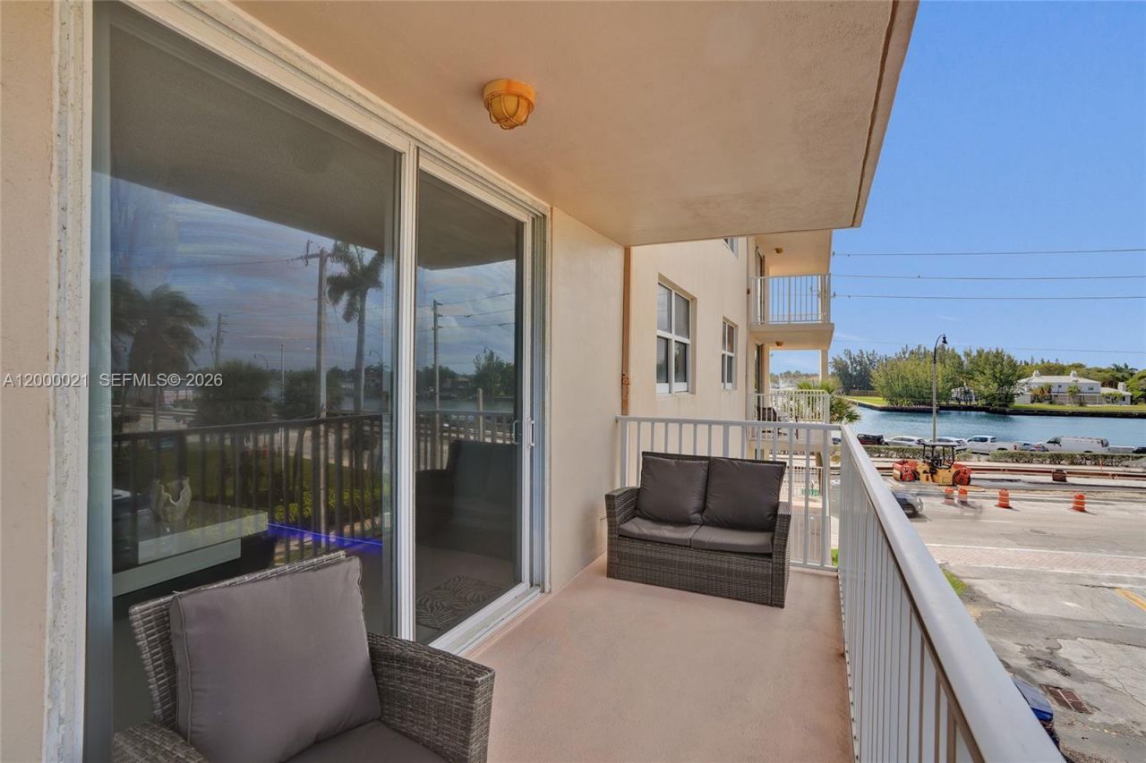 1401 S Ocean Dr, Unit 302, Hollywood, FL 33019 Photo