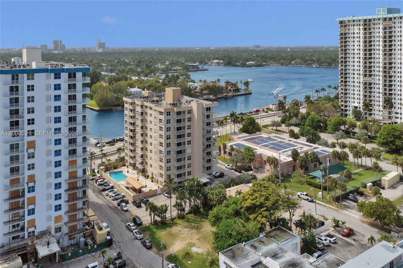 1401 S Ocean Dr, Unit 302, Hollywood, FL 33019 Photo