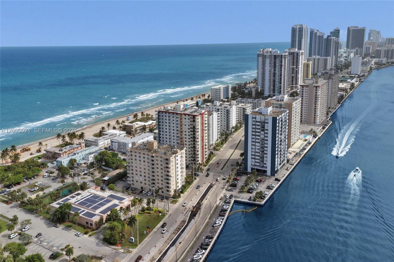 1401 S Ocean Dr, Unit 302, Hollywood, FL 33019 Photo