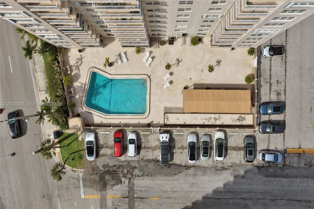 1401 S Ocean Dr, Unit 302, Hollywood, FL 33019 Photo