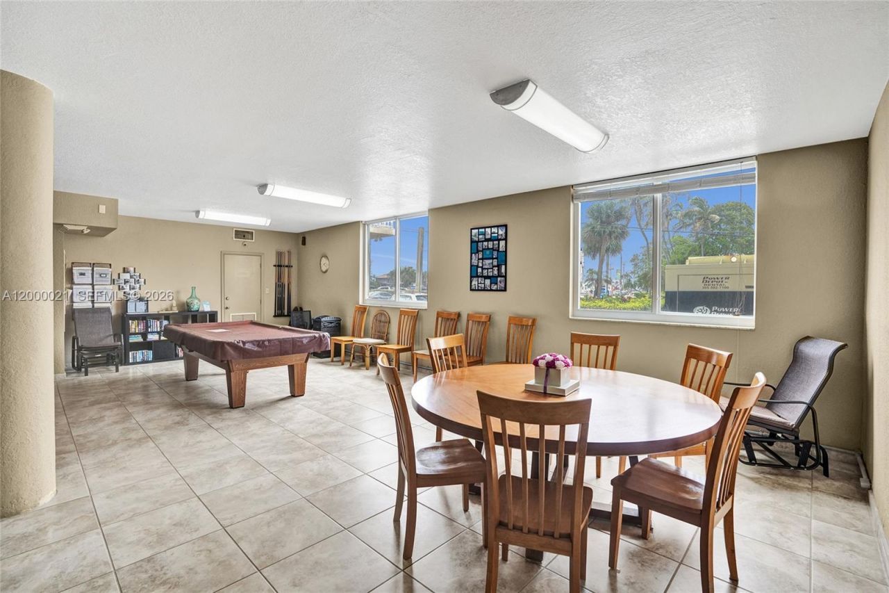 1401 S Ocean Dr, Unit 302, Hollywood, FL 33019 Photo