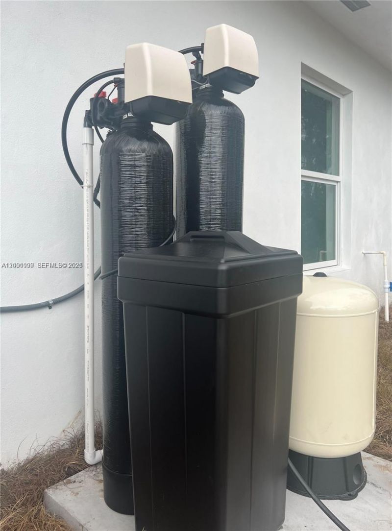 1125 Milwaukee Blvd, Lehigh Acres, FL 33974 Photo