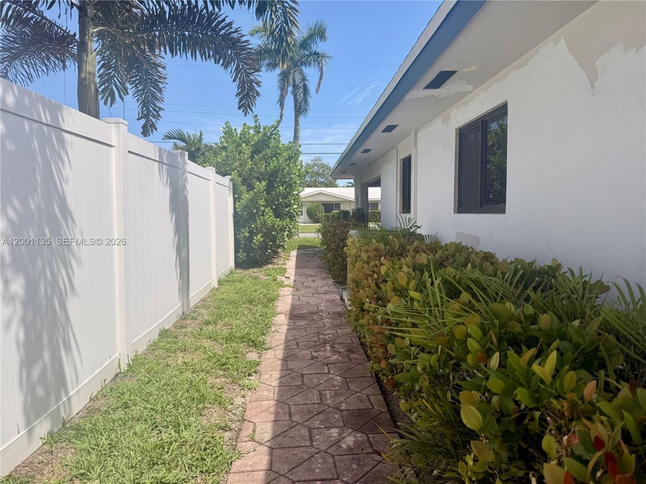 2730 NE 7th St, Pompano Beach, FL 33062 Photo