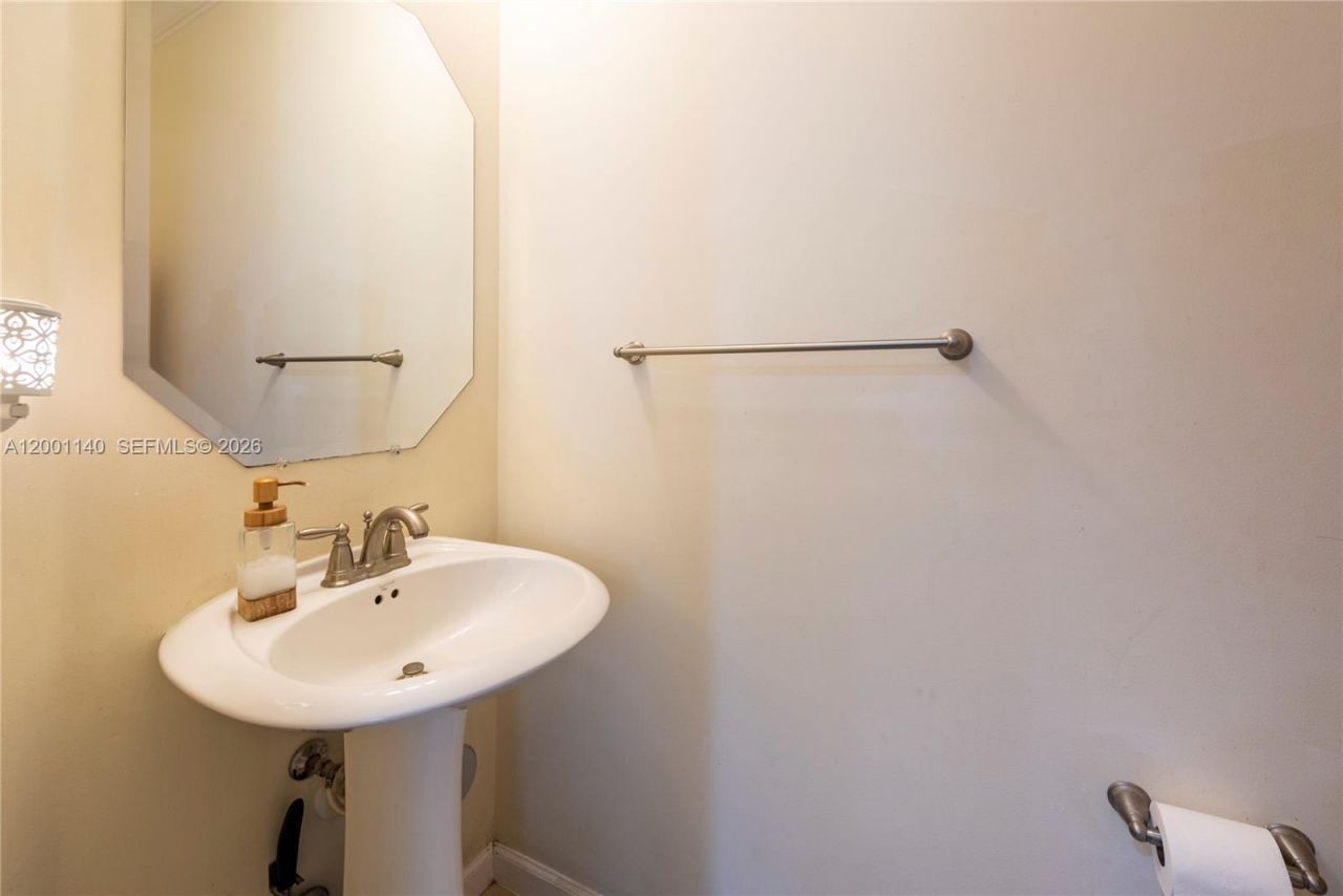 3361 NW 125th Ave, Sunrise, FL 33323 Photo