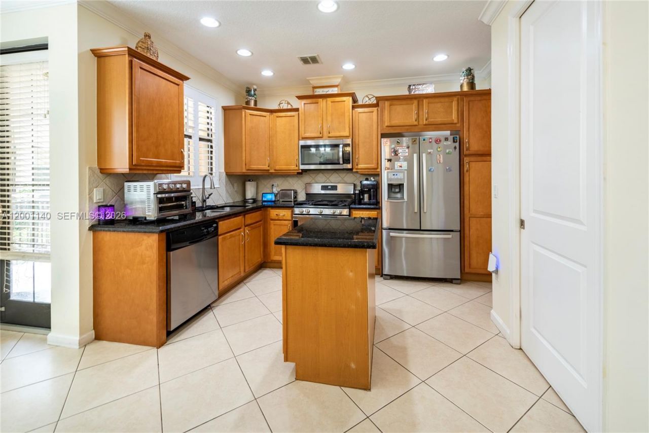 3361 NW 125th Ave, Sunrise, FL 33323 Photo
