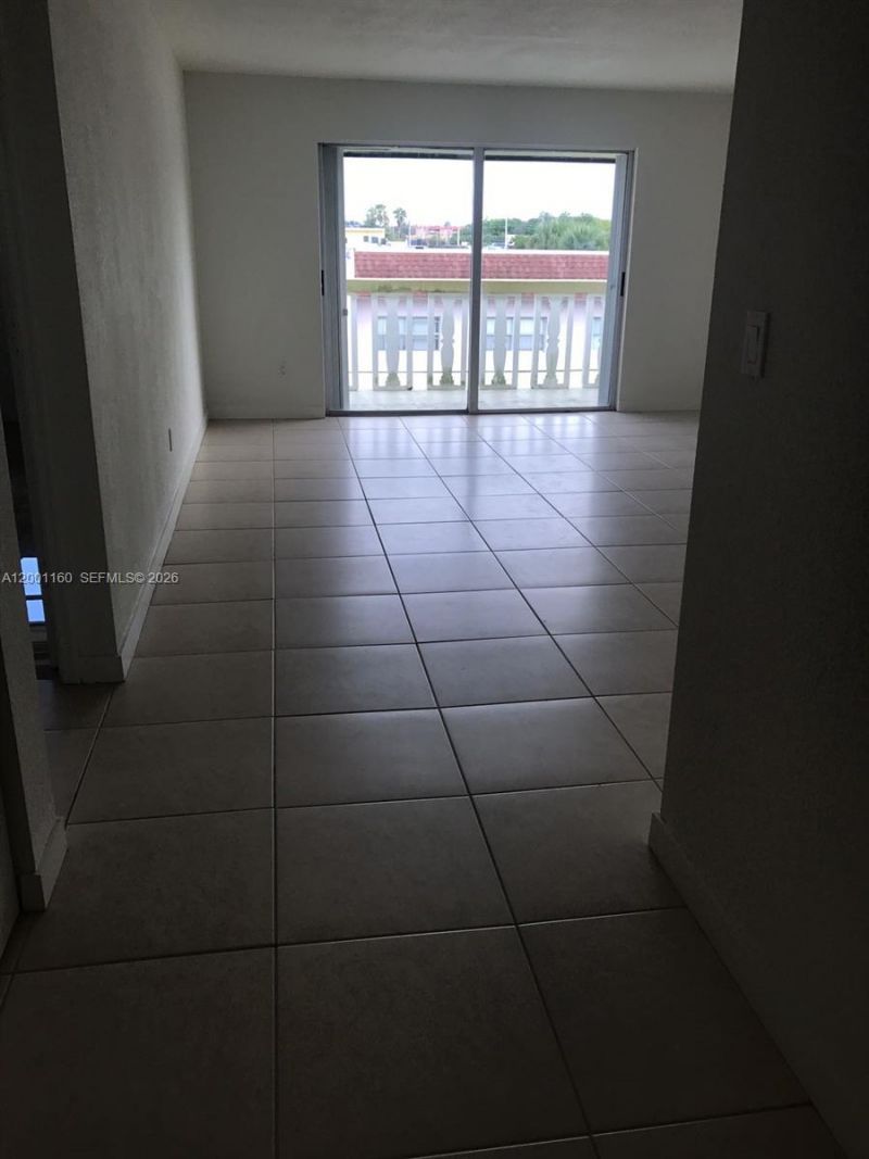 Please Call For Address, Unit C304, Miami, FL 33162 Photo