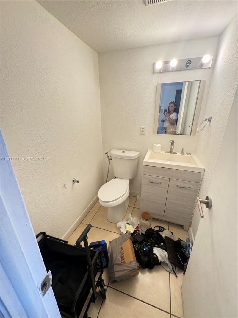Please Call For Address, Unit C304, Miami, FL 33162 Photo