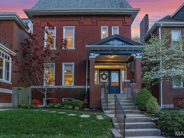3642 Wyoming Street , St Louis, MO 63116