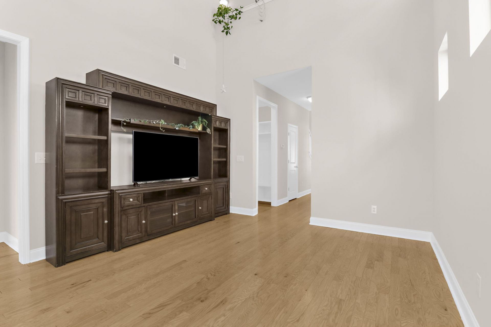 2701 Poplar Grove Place Photo 11