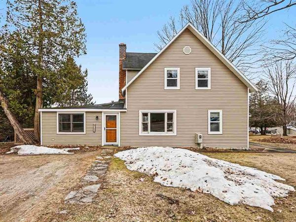 145 W Court Street, Boyne City, MI 49712