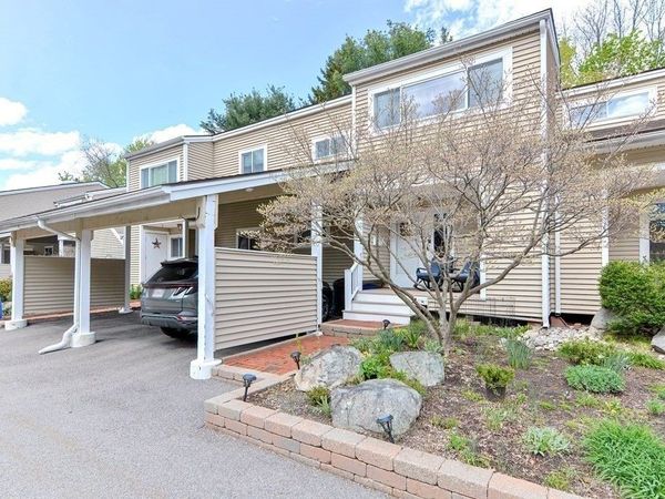 144 Pleasant St, Unit 20, Walpole, MA 02032