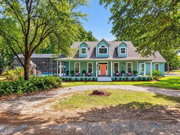 250 N WALKER STREET, OAKLAND, FL 34760
