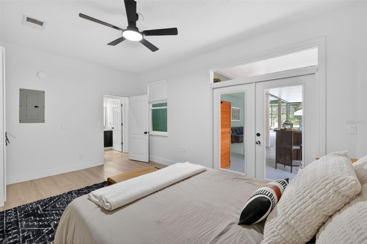 250 N Walker Street, Oakland, FL 34760 Photo