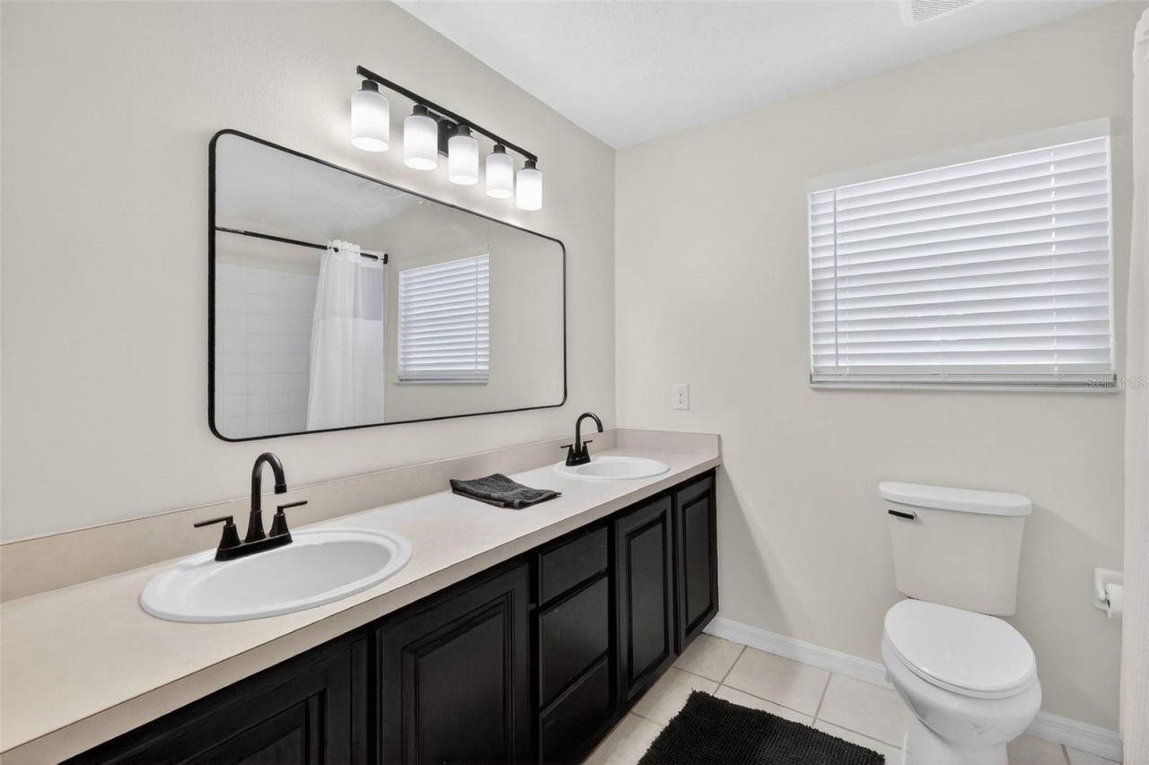 250 N Walker Street, Oakland, FL 34760 Photo