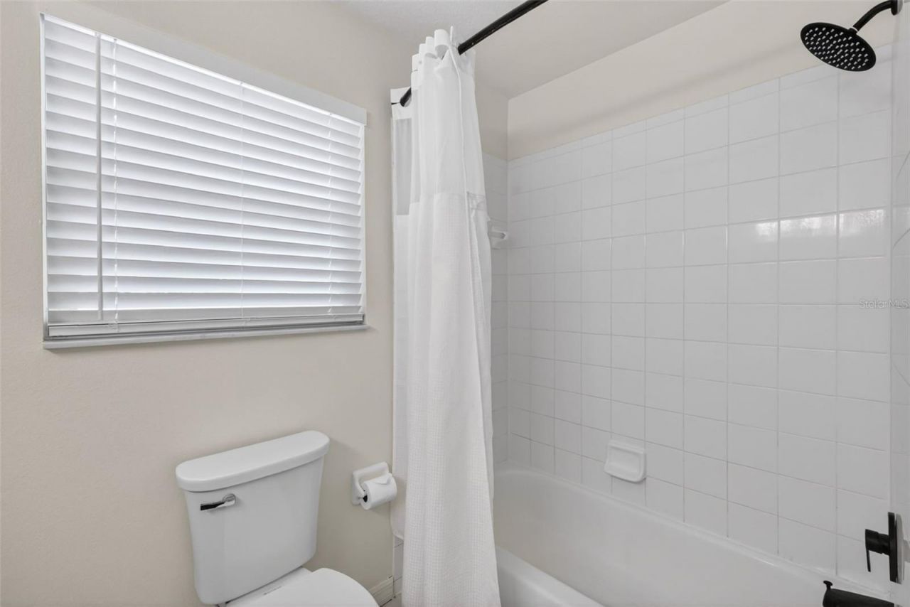 250 N Walker Street, Oakland, FL 34760 Photo