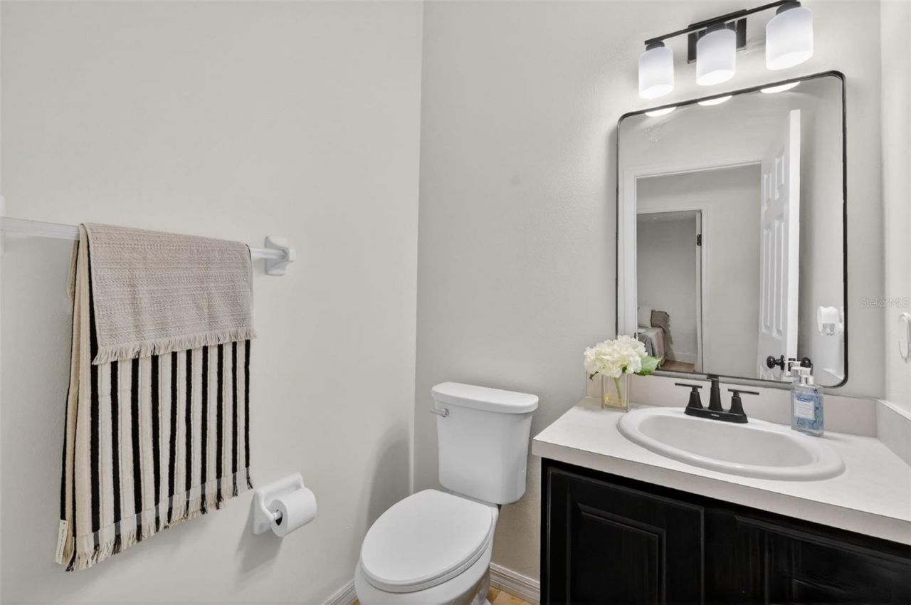 250 N Walker Street, Oakland, FL 34760 Photo