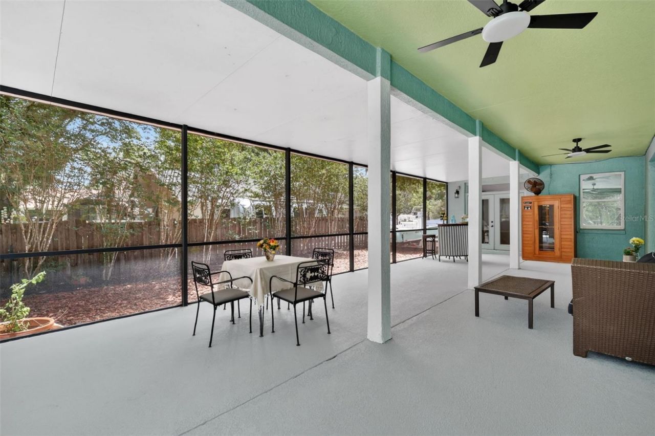 250 N Walker Street, Oakland, FL 34760 Photo