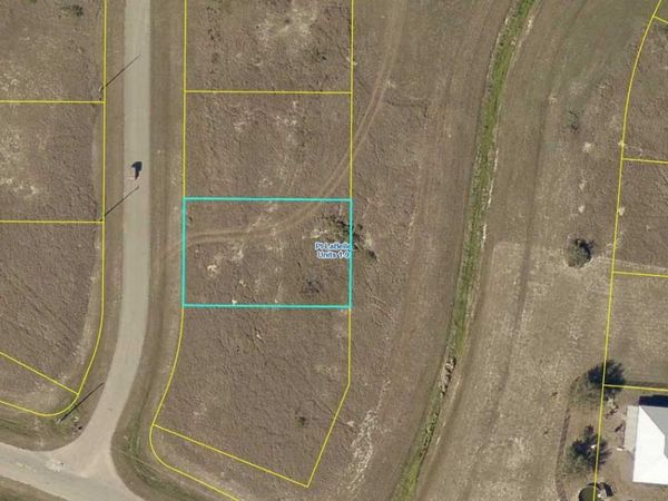 7083 TIDE CIRCLE , LABELLE, FL 33935