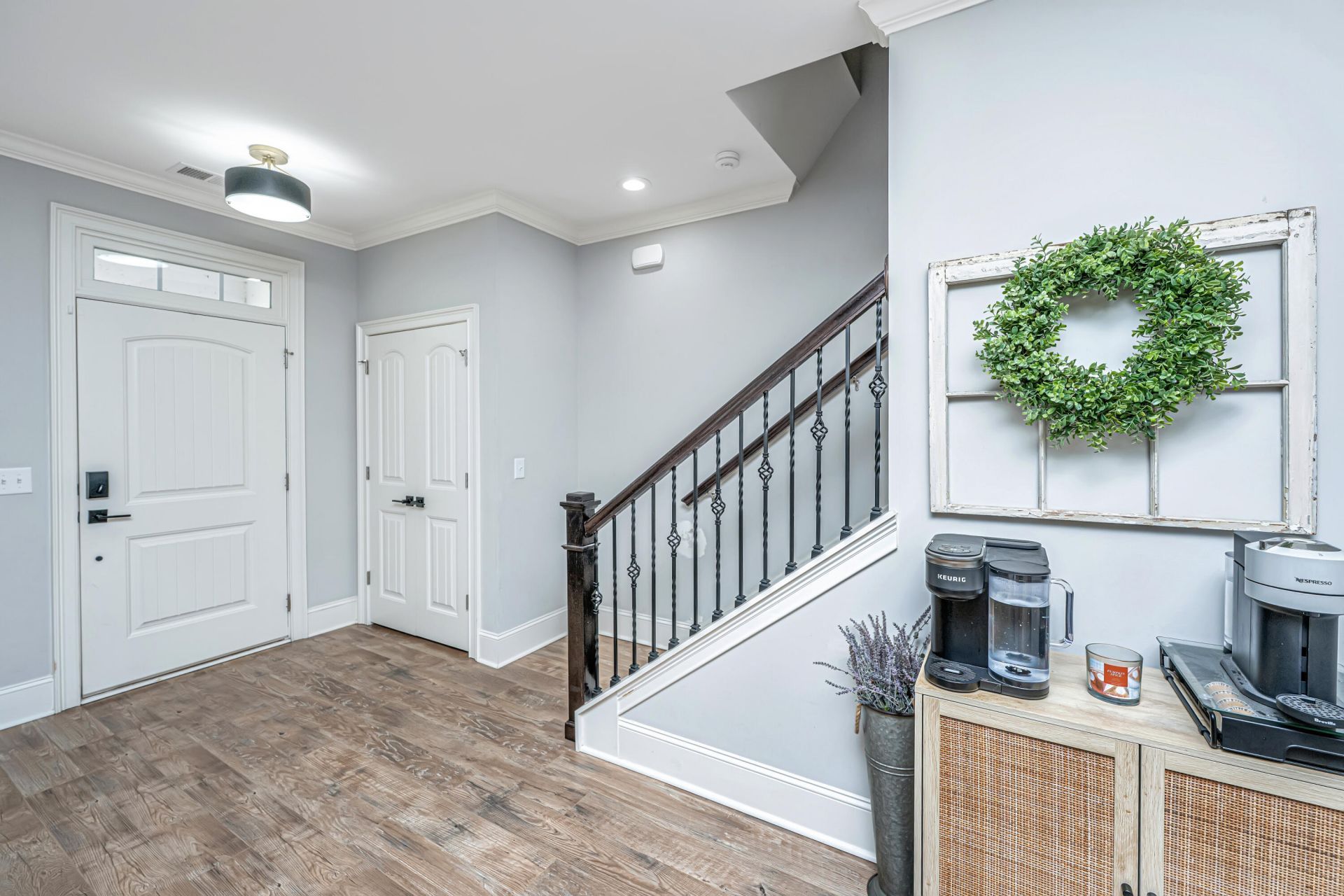 3435 Yarmouth Drive Photo 5